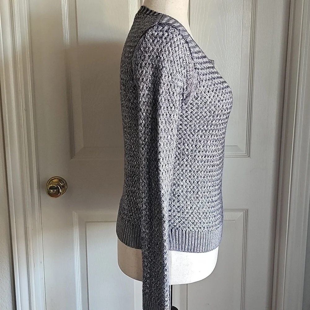Banana Republic Sweater - Picture 2 of 4